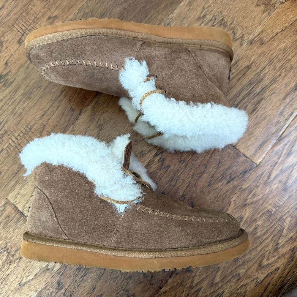 LAMO Women’s Camille Chestnut Boots Size 8 Fur Lined Suede Winter Comfort